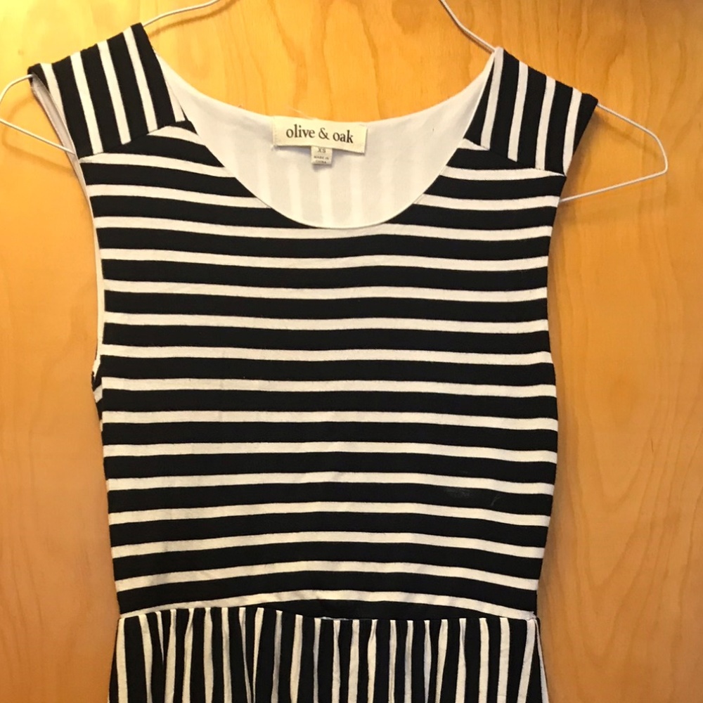 Olive and Oak stripped Navy/white dress